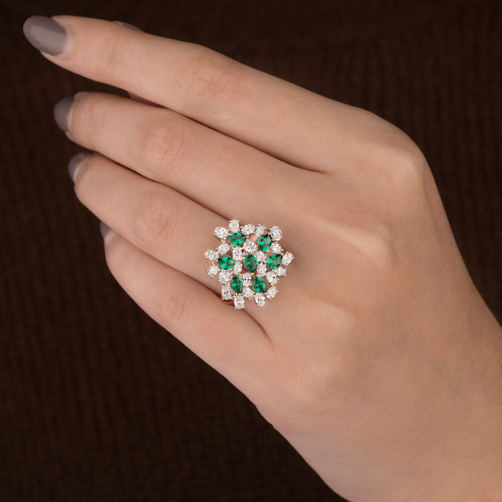 18K Rose Gold Diamond Ring - 1.34ct VVS-VS-EF with Colour Stones