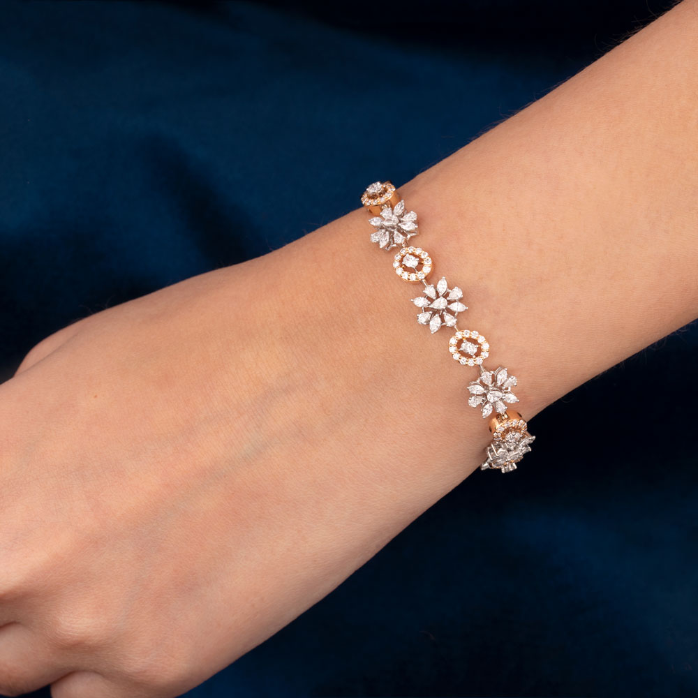 18K Rose Gold Diamond Bracelet - 2.646ct VVS-EF