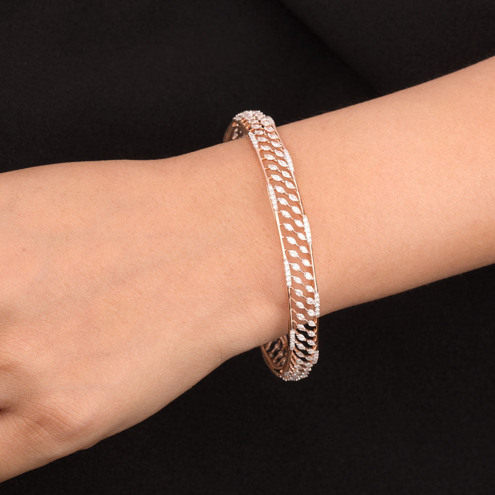 18K Rose Gold Diamond Bangle - 3.19ct VVS-EF