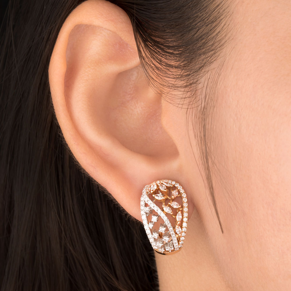 18K Two Tone Gold Diamond Earrings - 1.1ct VS-FG