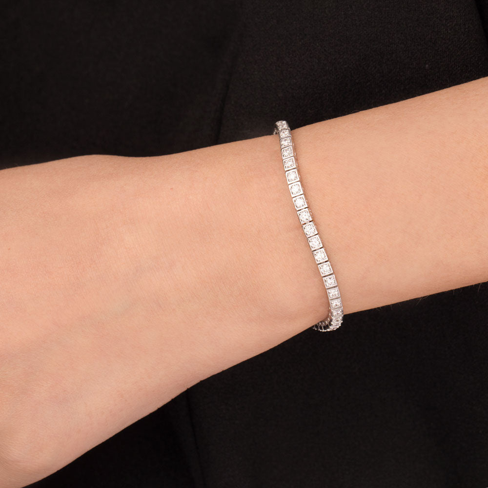 18K Two Tone Gold Diamond Bracelet - 2.409ct VVS-VS-GH