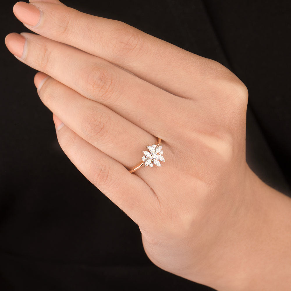 18K Two Tone Gold Diamond Ring - 0.274ct VVS-EF
