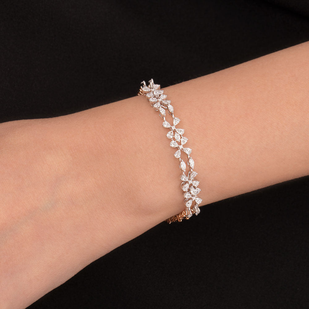 18K Two Tone Gold Diamond Bracelet - 1.817ct VVS-VS-EF