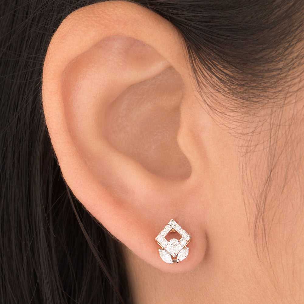 18K Two Tone Gold Diamond Earrings - 0.407ct VVS-VS-EF