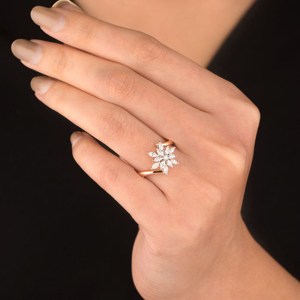 18K Two Tone Gold Diamond Ring - 0.473ct VVS-VS-EF