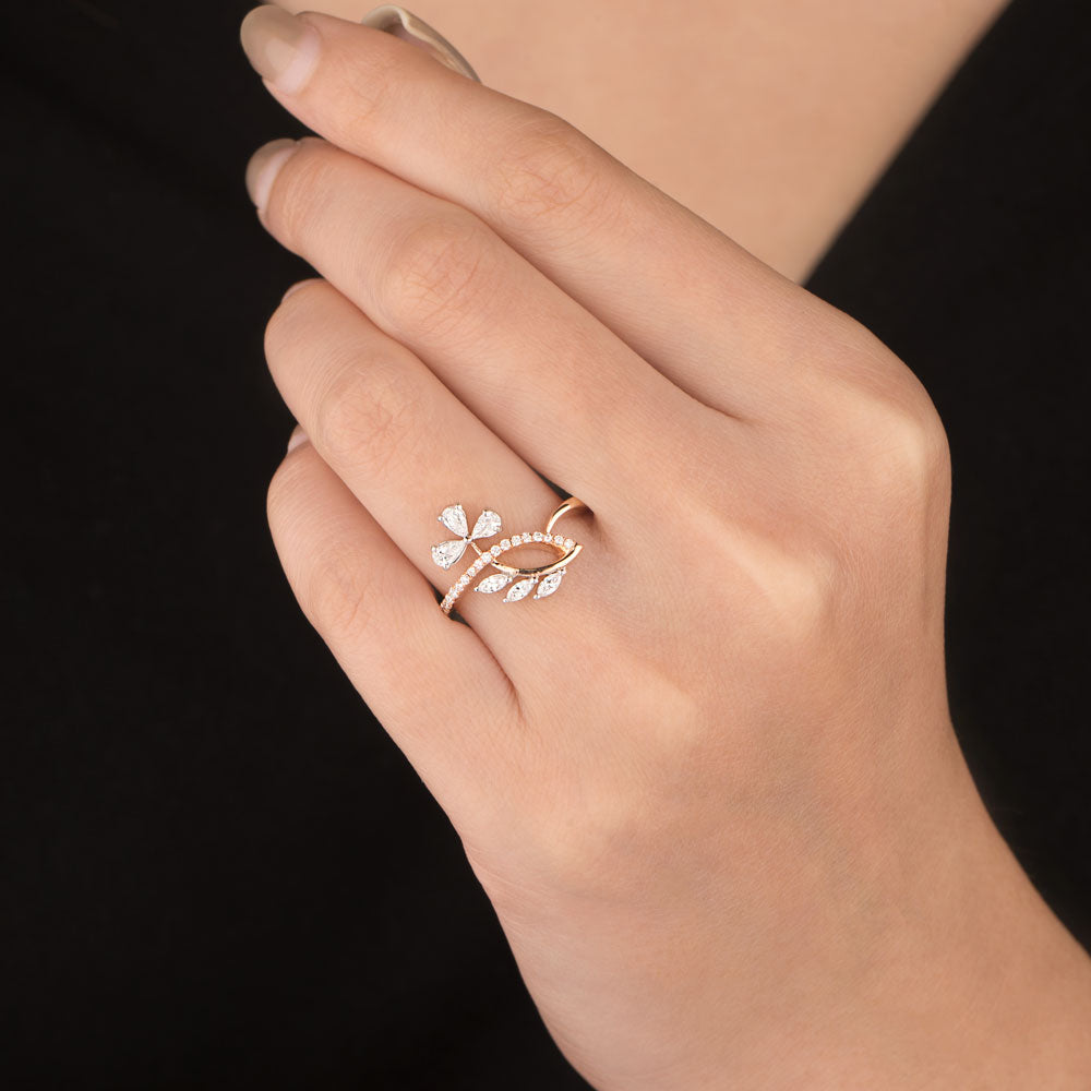 18K Two Tone Gold Diamond Ring - 0.457ct VVS-VS-EF
