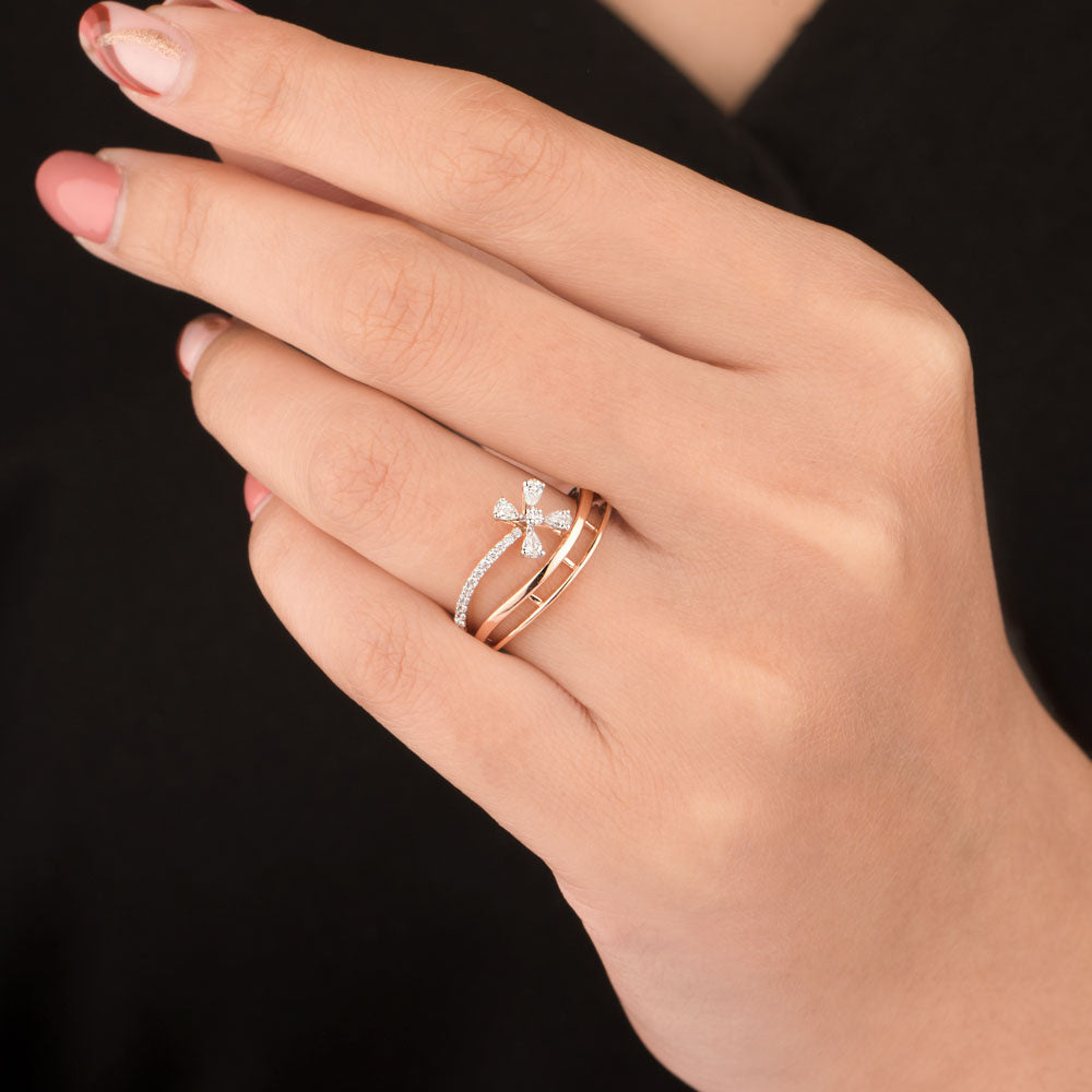 18K Two Tone Gold Diamond Ring - 0.222ct VVS-VS-GH
