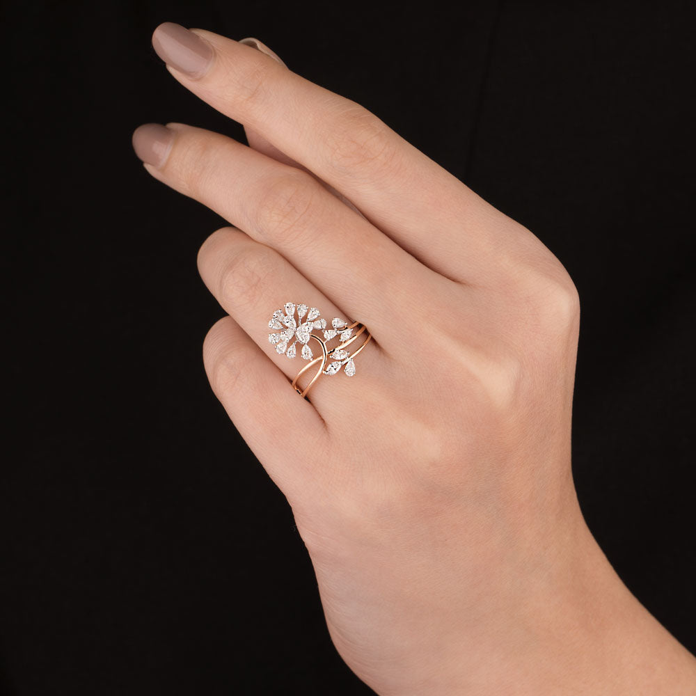 18K Two Tone Gold Diamond Ring - 0.684ct VVS-EF