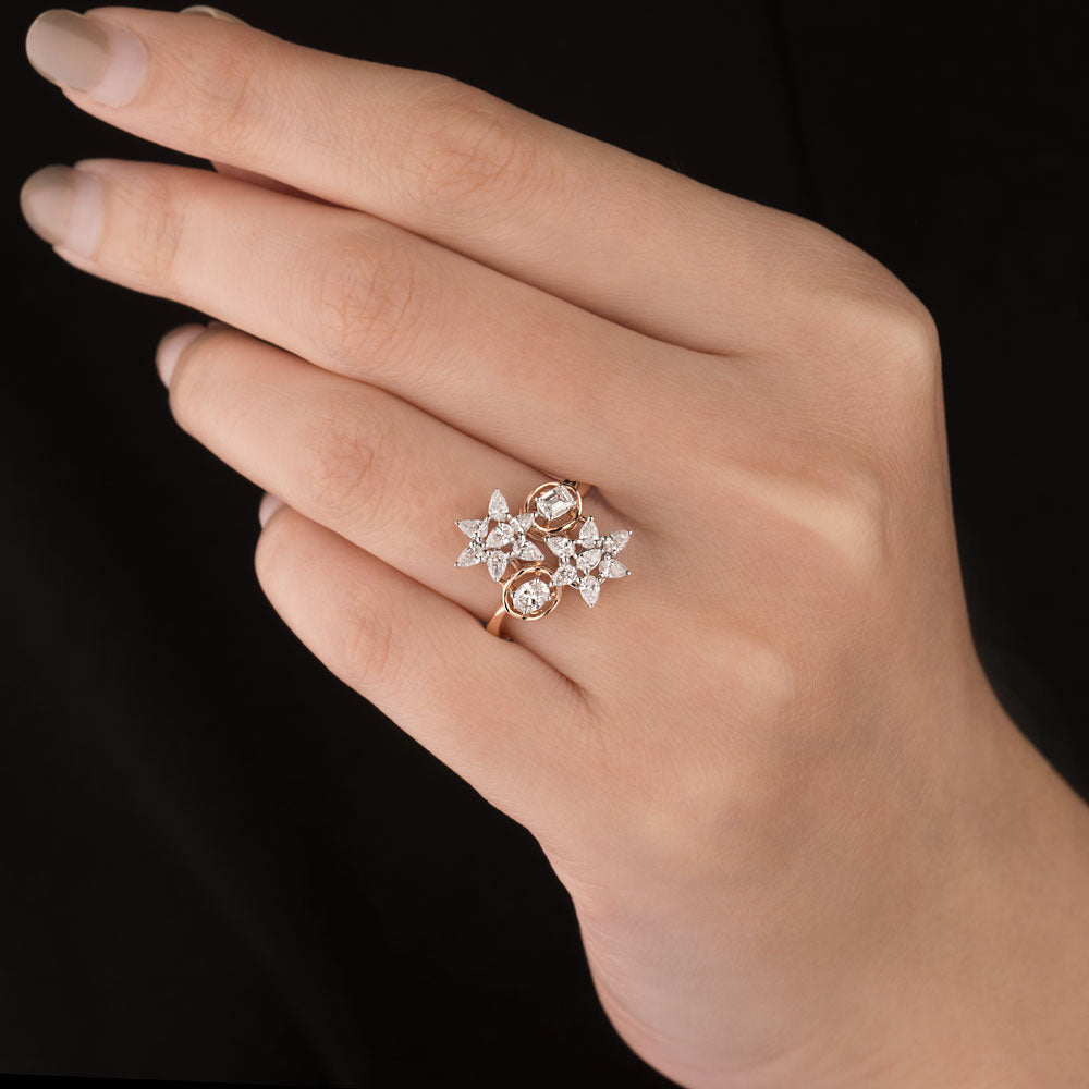18K Two Tone Gold Diamond Ring - 0.82ct VVS-EF