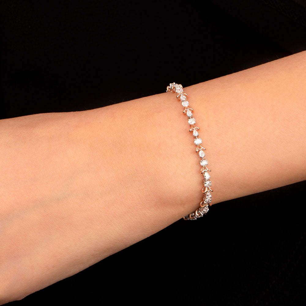 18K Two Tone Gold Diamond Bracelet - 1.7ct VVS-EF