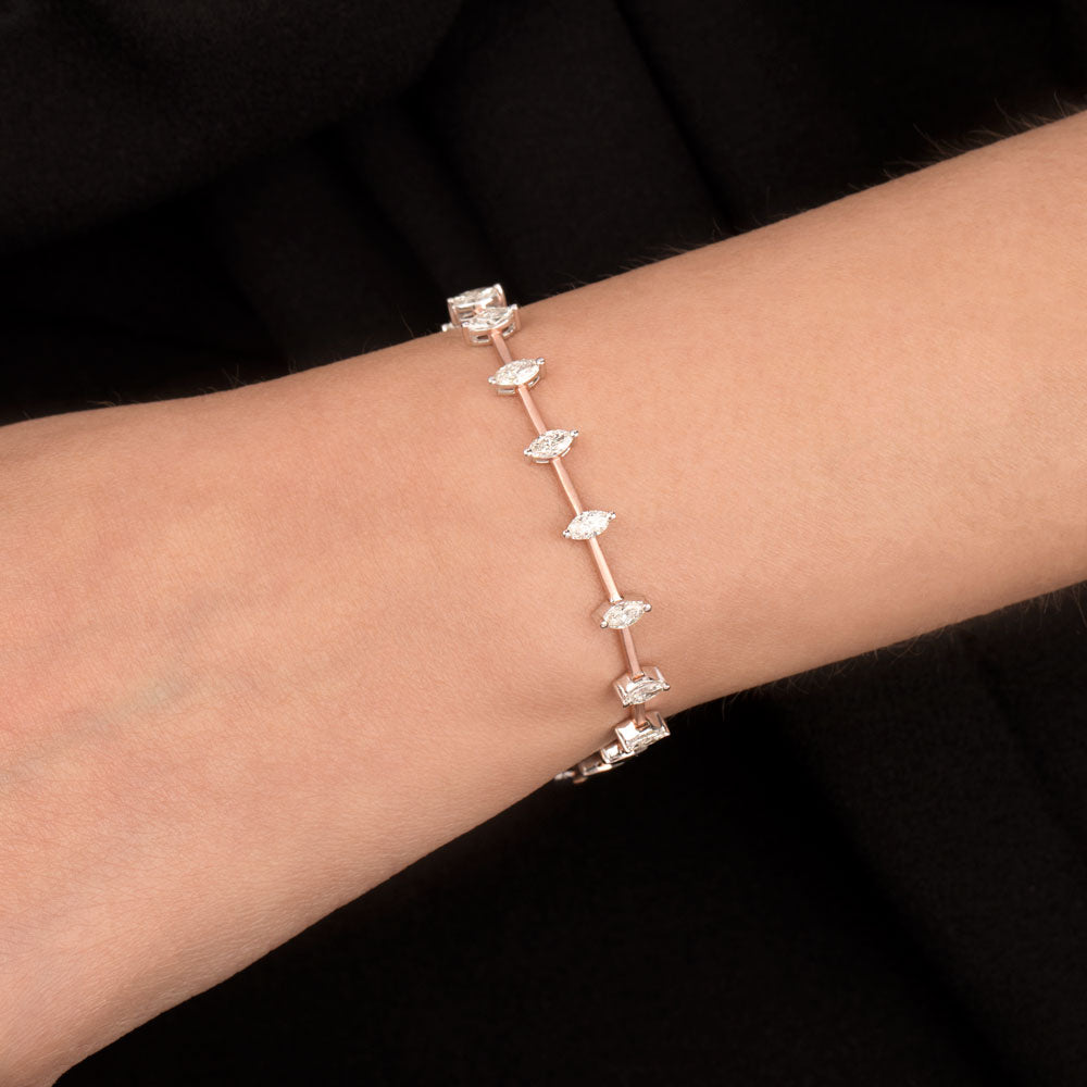 18K Two Tone Gold Diamond Bracelet - 1.87ct VVS-VS-IJ