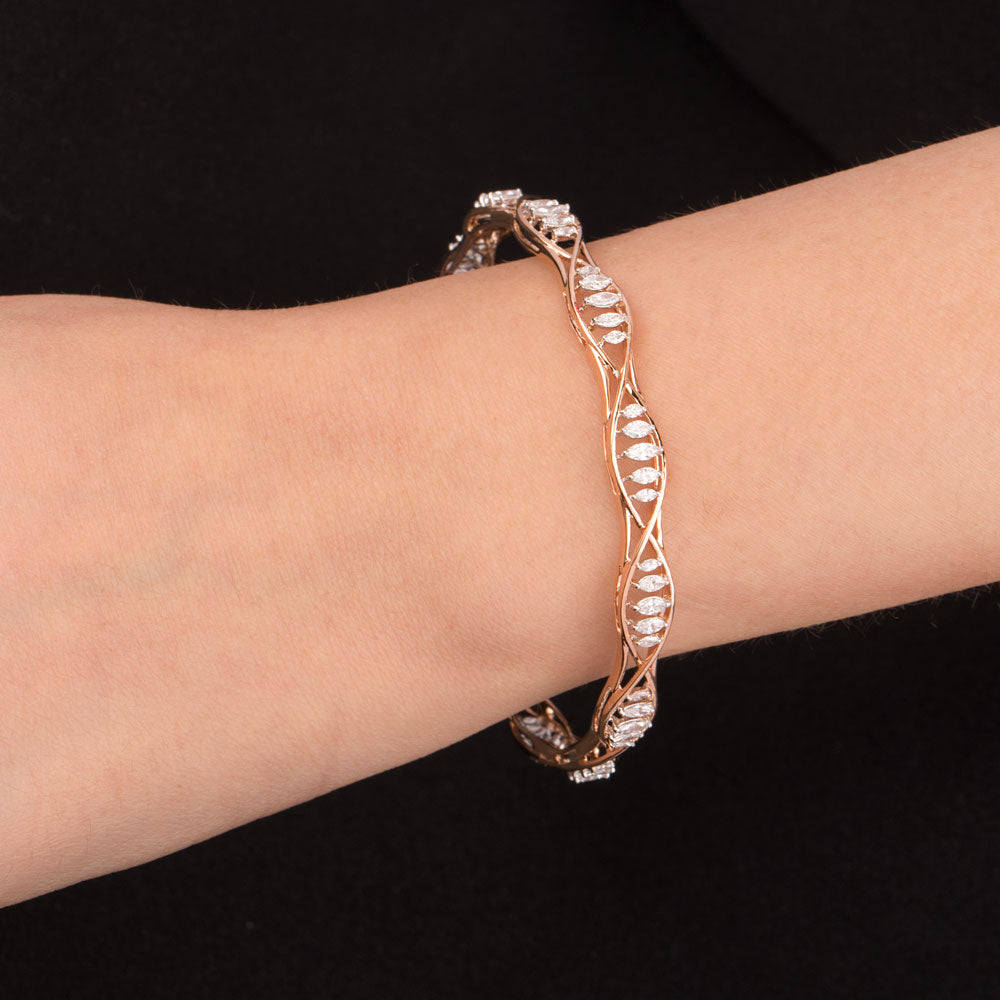 18K Two Tone Gold Diamond Bangle - 2.1ct VVS-EF