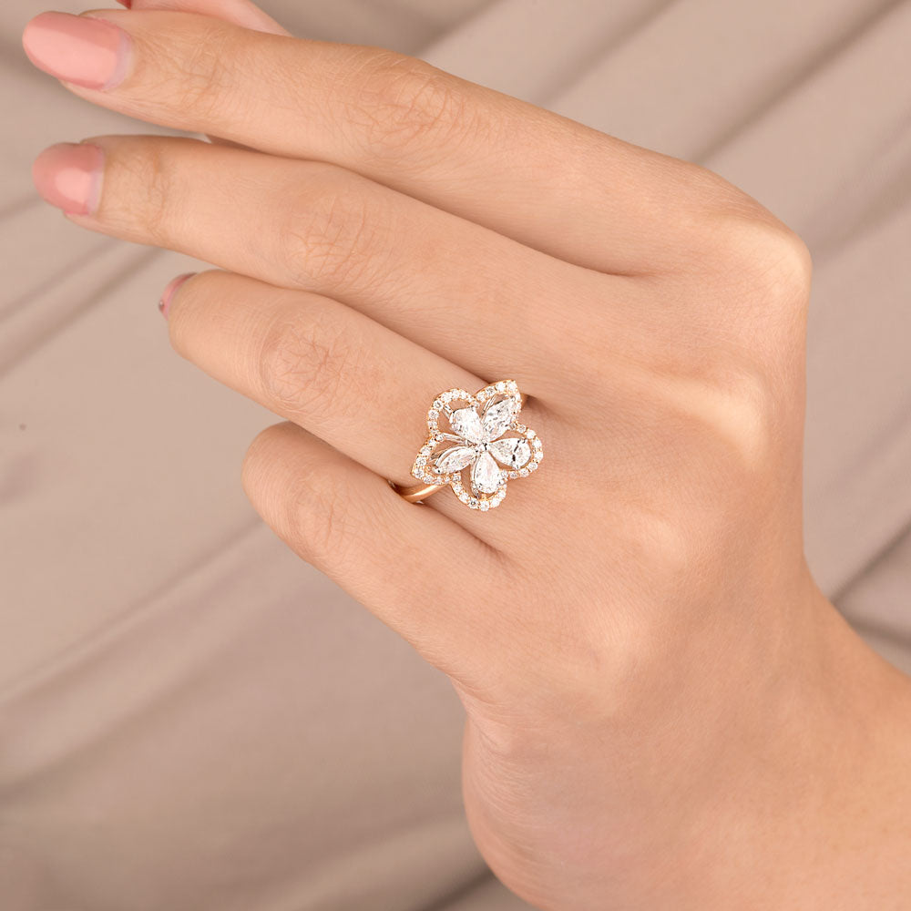 18K Two Tone Gold Diamond Ring - 1.123ct VS-SI-EF