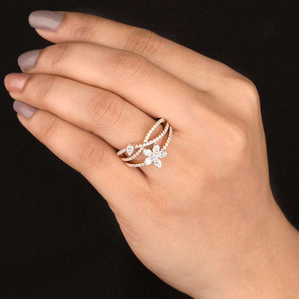18K Two Tone Gold Diamond Ring - 0.935ct VS-SI-EF