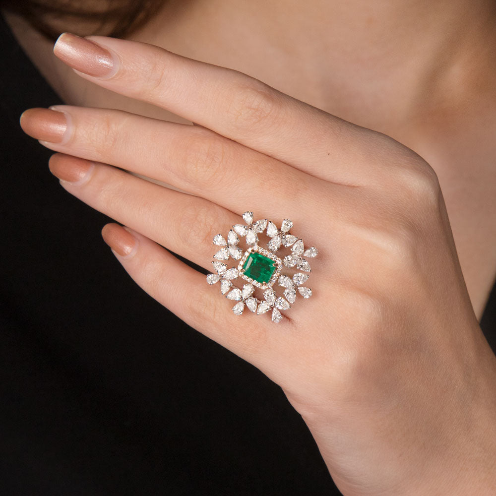 18K Two Tone Gold Diamond Ring - 3.403ct VS-SI-FG with Colour Stones