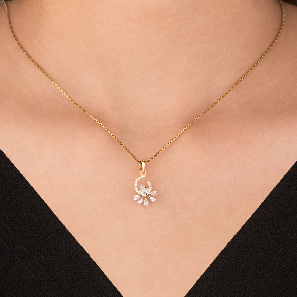 18K Two Tone Gold Diamond Pendant - 0.345ct VVS-EF