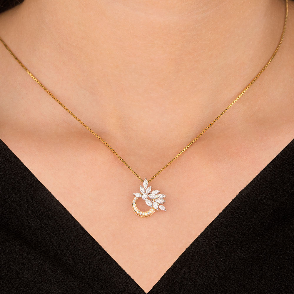 18K Two Tone Gold Diamond Pendant - 0.495ct VVS-EF