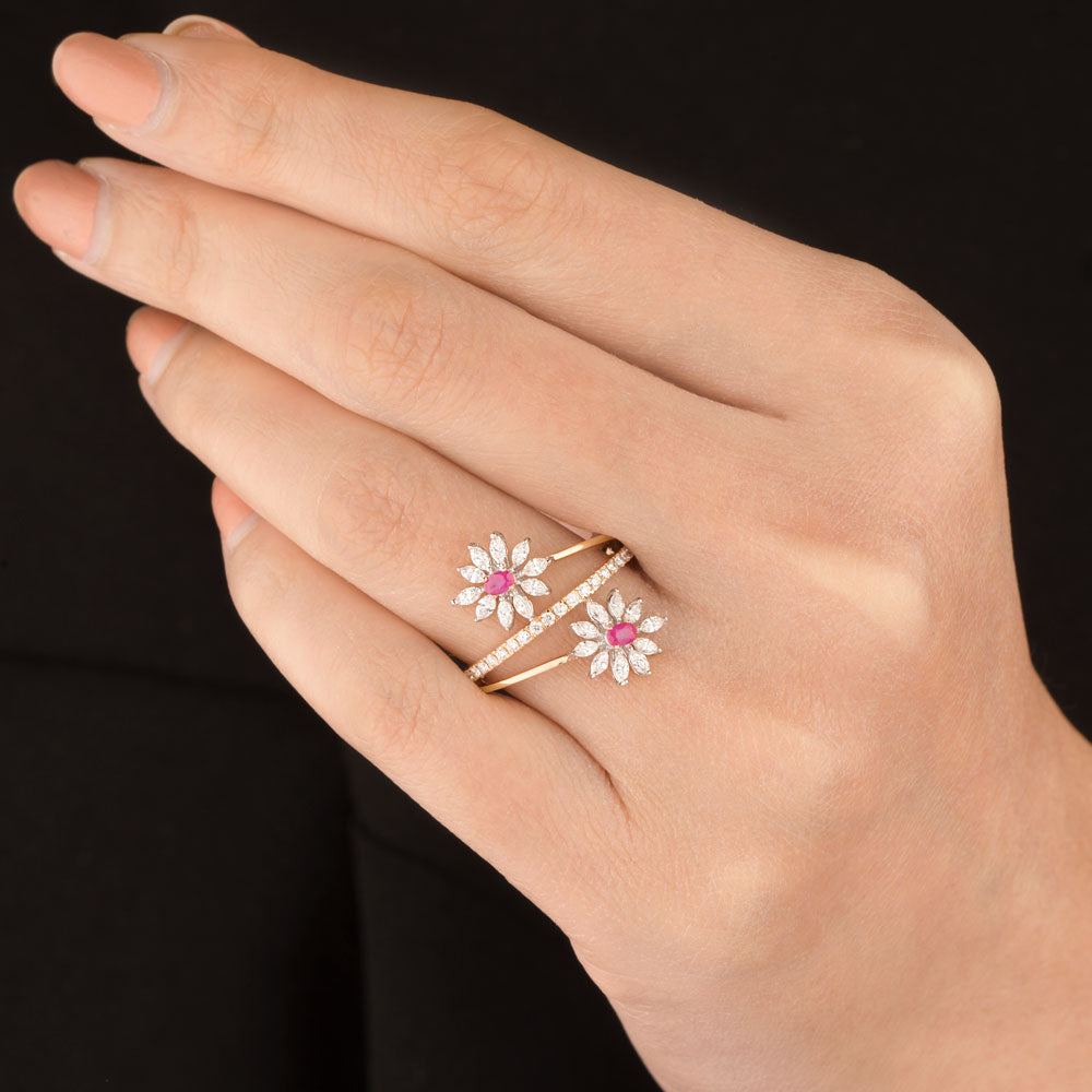 18K Two Tone Gold Diamond Ring - 0.597ct VVS-EF with Colour Stones