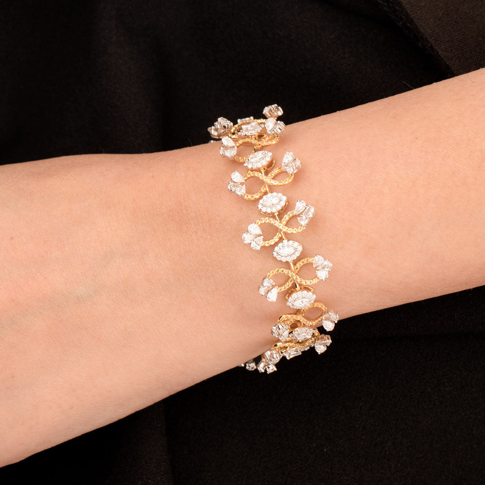 18K Two Tone Gold Diamond Bracelet - 4.721ct VVS-VS-EF with Colour Stones