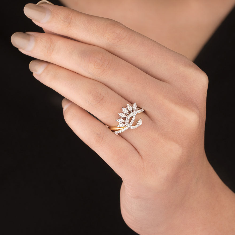 18K Two Tone Gold Diamond Ring - 0.554ct VVS-VS-EF