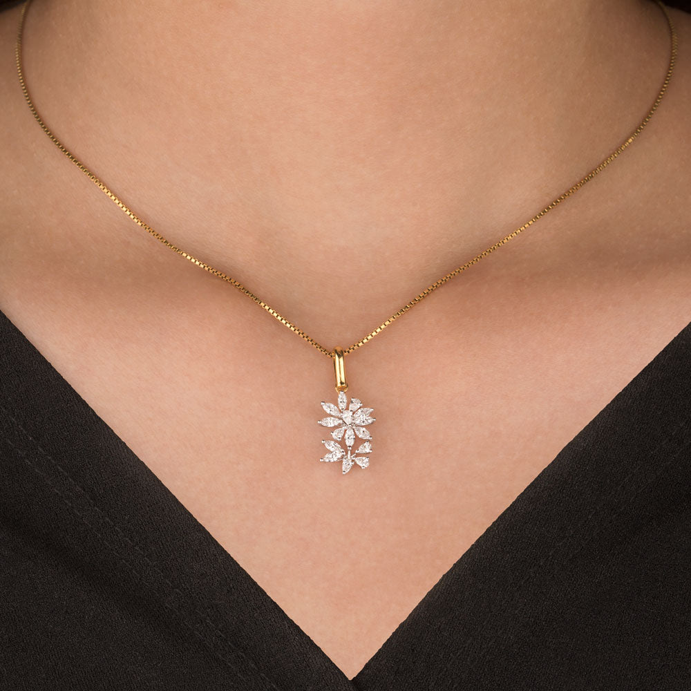 18K Two Tone Gold Diamond Pendant - 0.56ct VVS-VS-EF