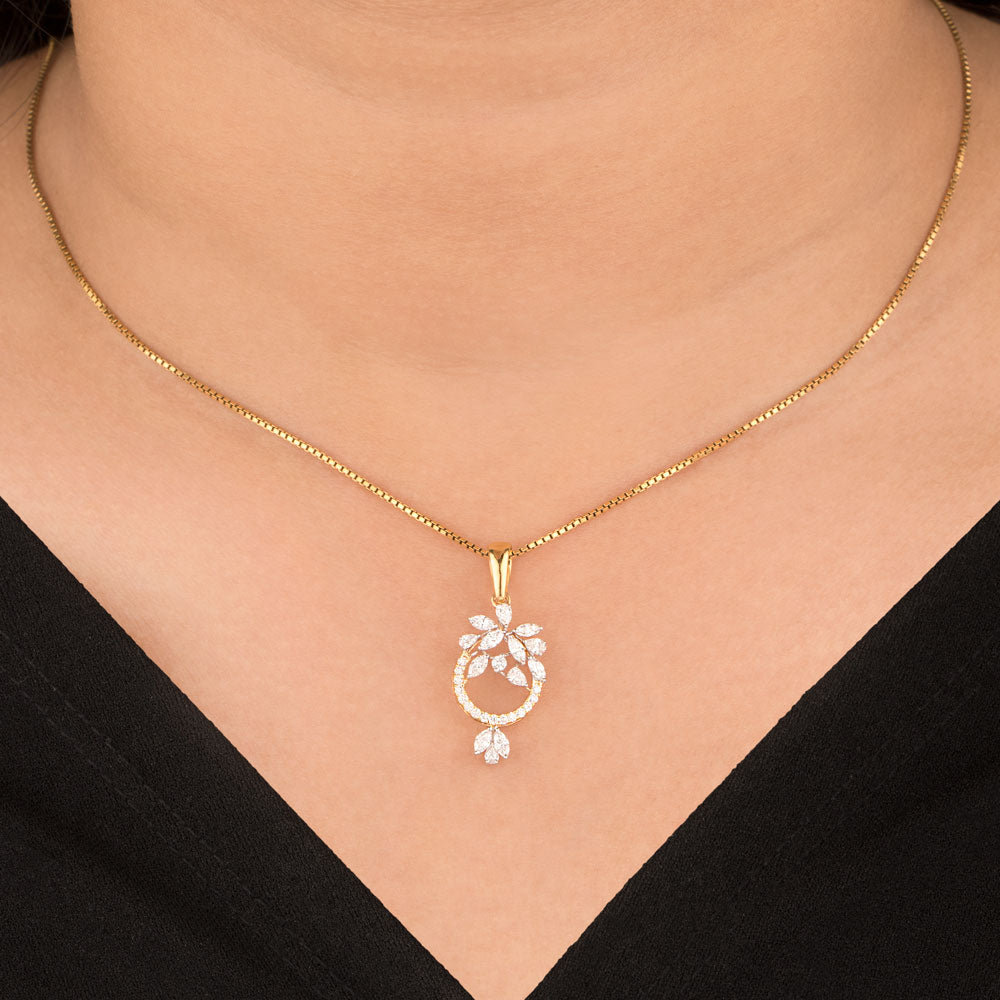18K Two Tone Gold Diamond Pendant - 0.59ct VVS-EF