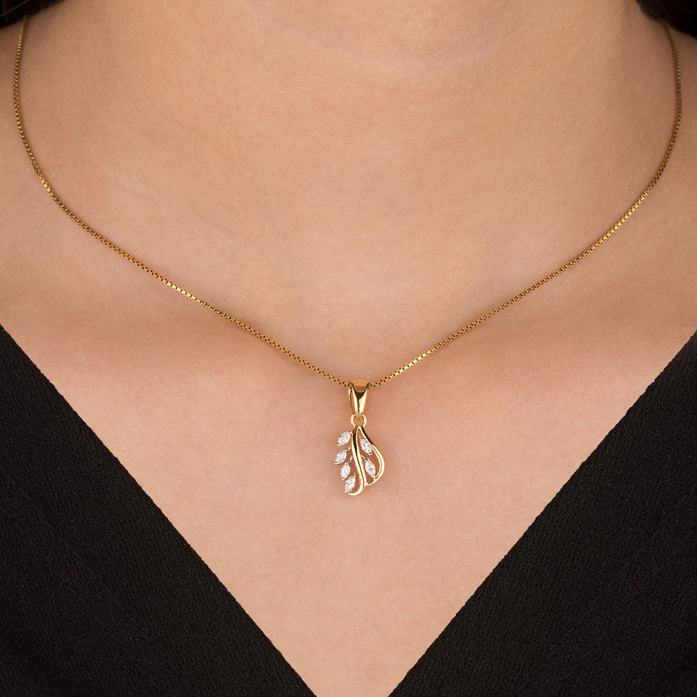 18K Two Tone Gold Diamond Pendant - 0.2ct VVS-VS-EF
