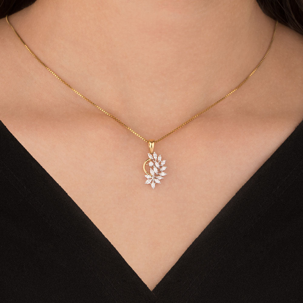 18K Two Tone Gold Diamond Pendant - 0.58ct VVS-EF