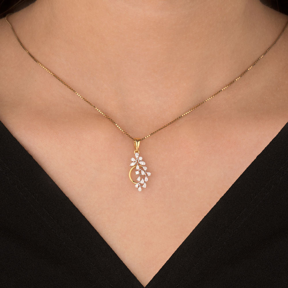 18K Two Tone Gold Diamond Pendant - 0.415ct VVS-EF