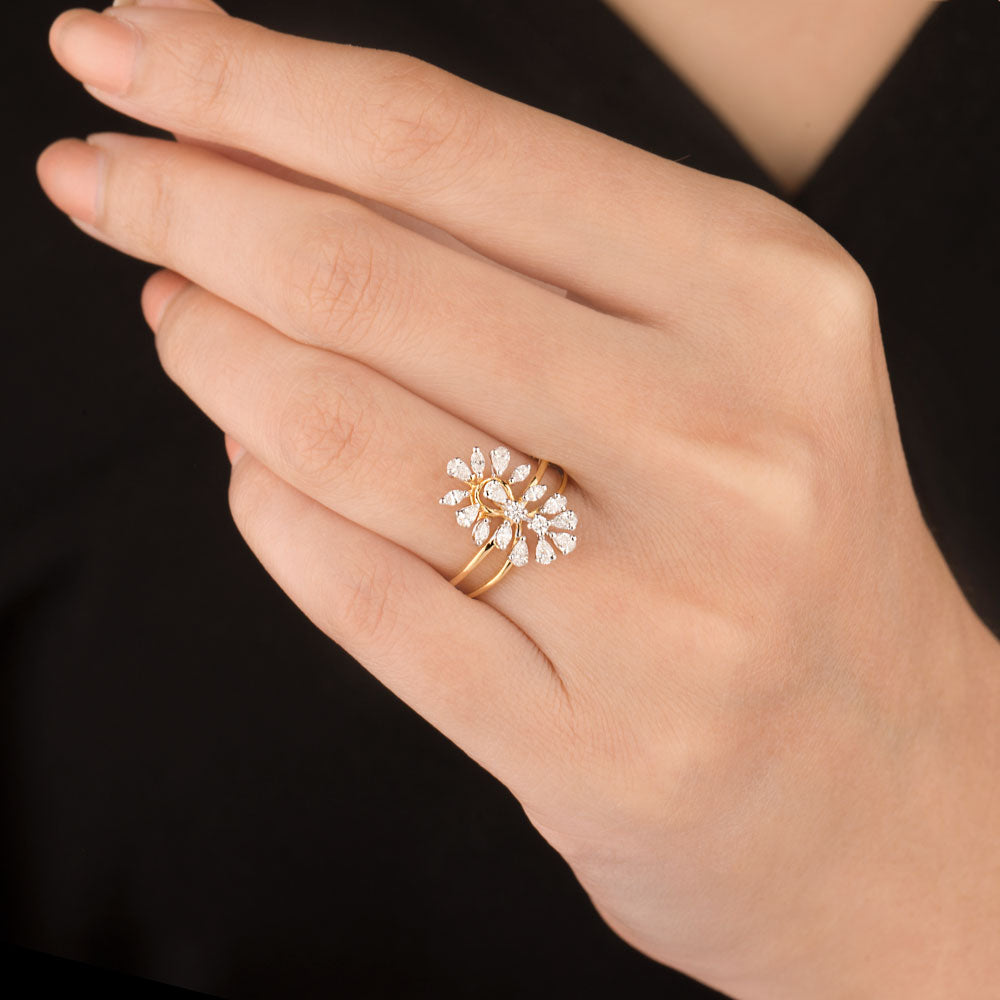 18K Two Tone Gold Diamond Ring - 0.5ct VVS-EF