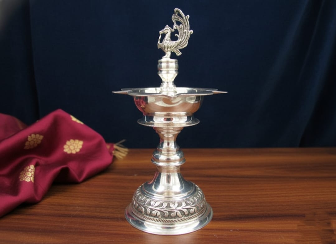 Elegant Silver Peacock Oil Lamp