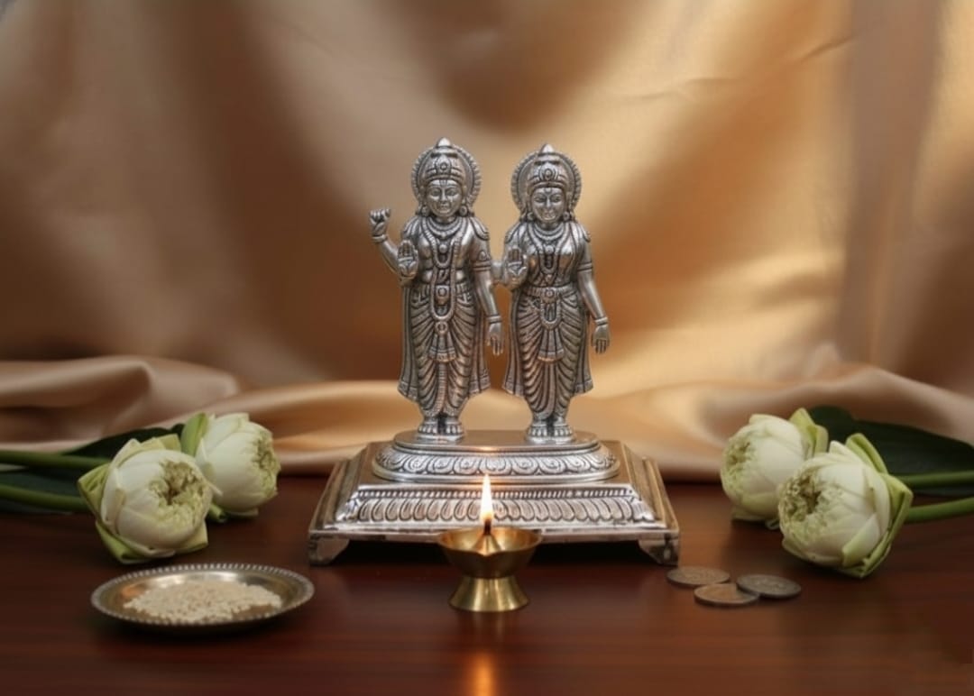 Silver statue of shri narayan