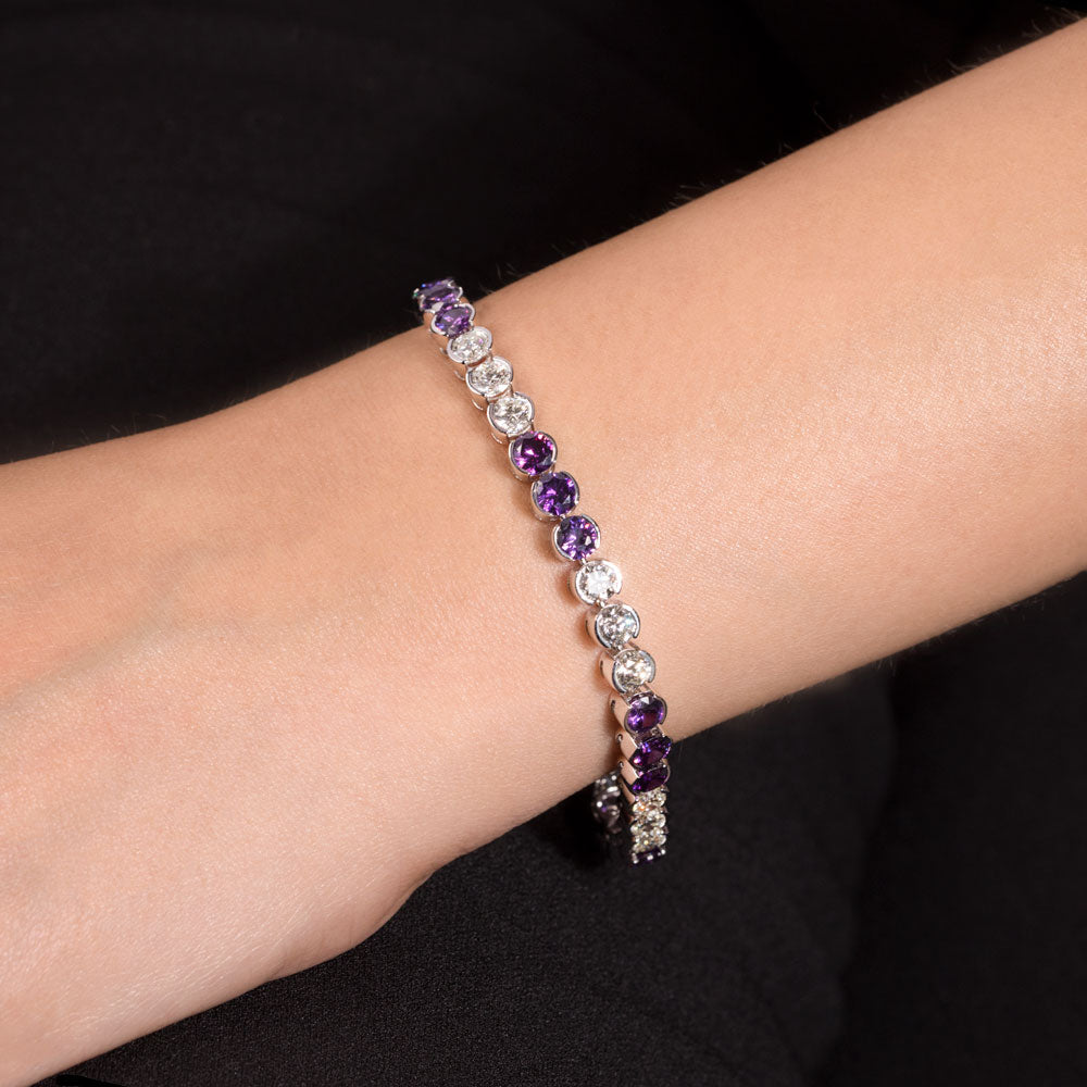 18K White Gold Diamond Bracelet - 5.61ct VVS-VS-IJ with Colour Stones