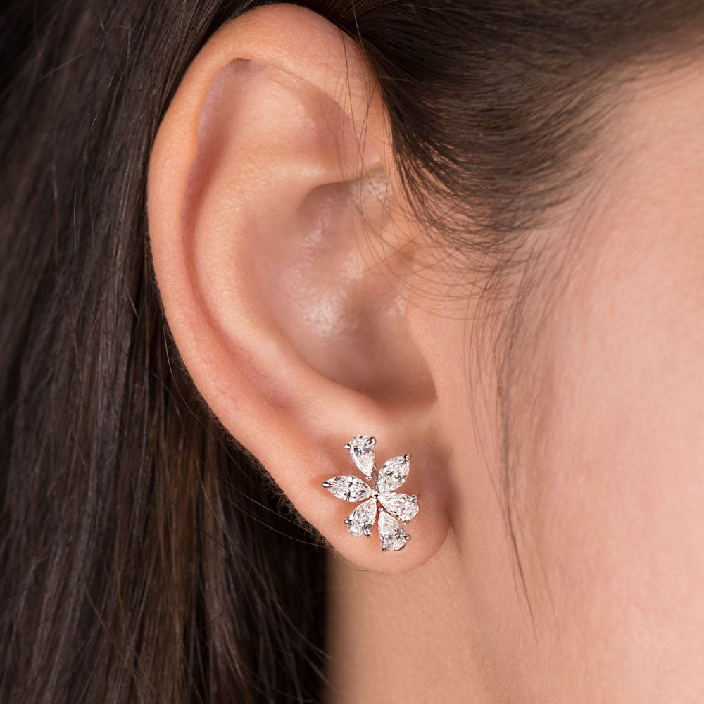 18K White Gold Diamond Earrings - 1.61ct VVS-VS-FG