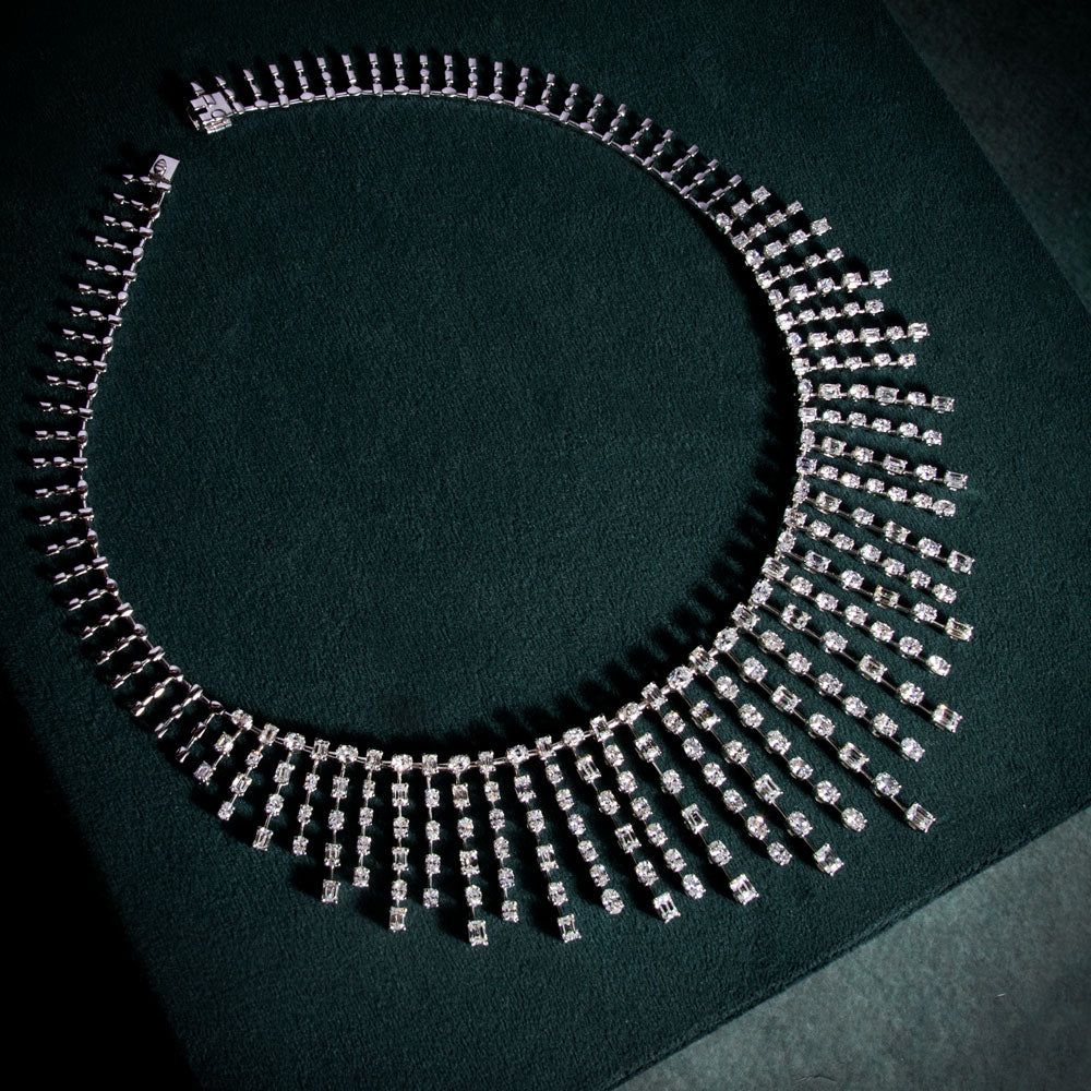 18K White Gold Diamond Necklace - 27.77ct VVS-VS-EFG