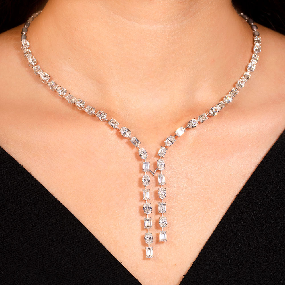 18K White Gold Diamond Necklace - 20.98ct VVS-VS-GH