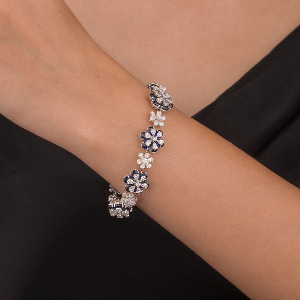 18K White Gold Diamond Bracelet - 4.521ct VVS-VS-FG with Colour Stones