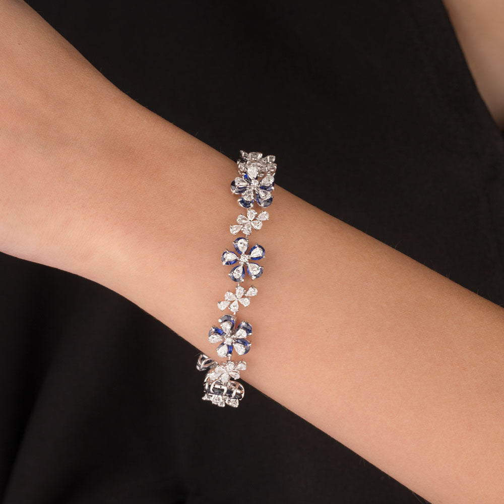 18K White Gold Diamond Bracelet - 6.542ct VVS-VS-EF with Colour Stones