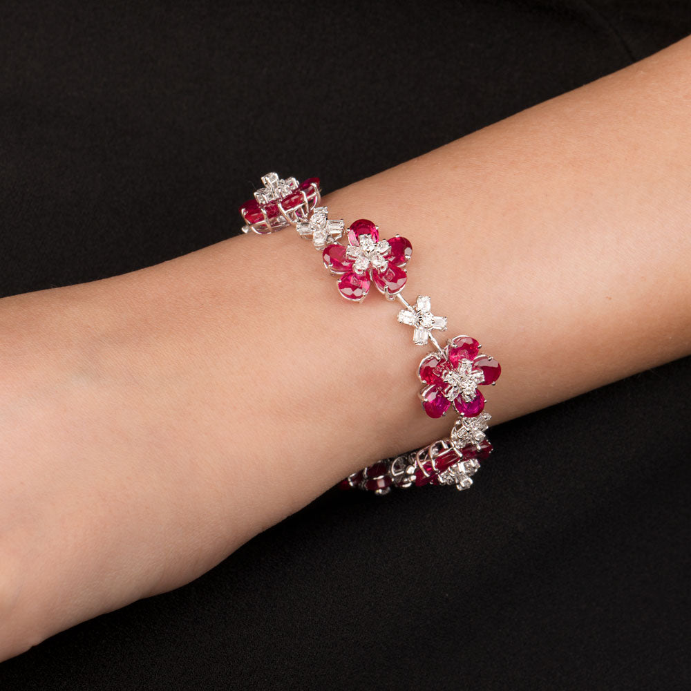 18K White Gold Diamond Bracelet - 4.96ct VVS-VS-EF with Colour Stones