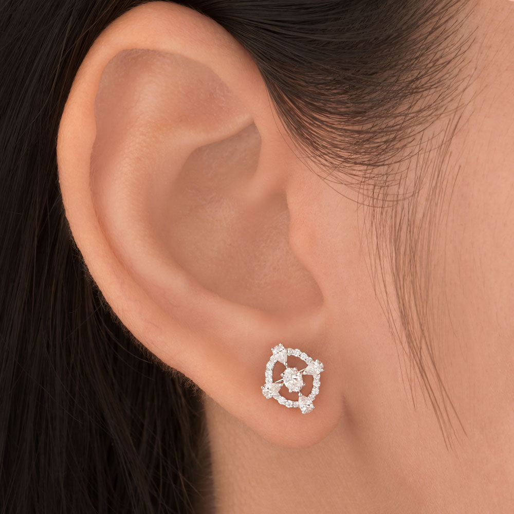 18K White Gold Diamond Earrings - 0.555ct VVS-FG