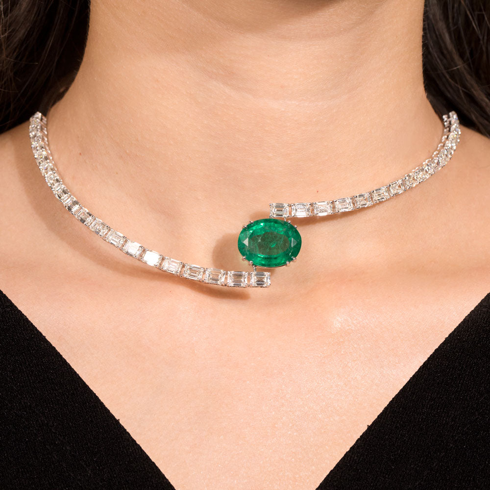 18K White Gold Diamond Necklace - 18.38ct VVS-VS-GH with Colour Stones