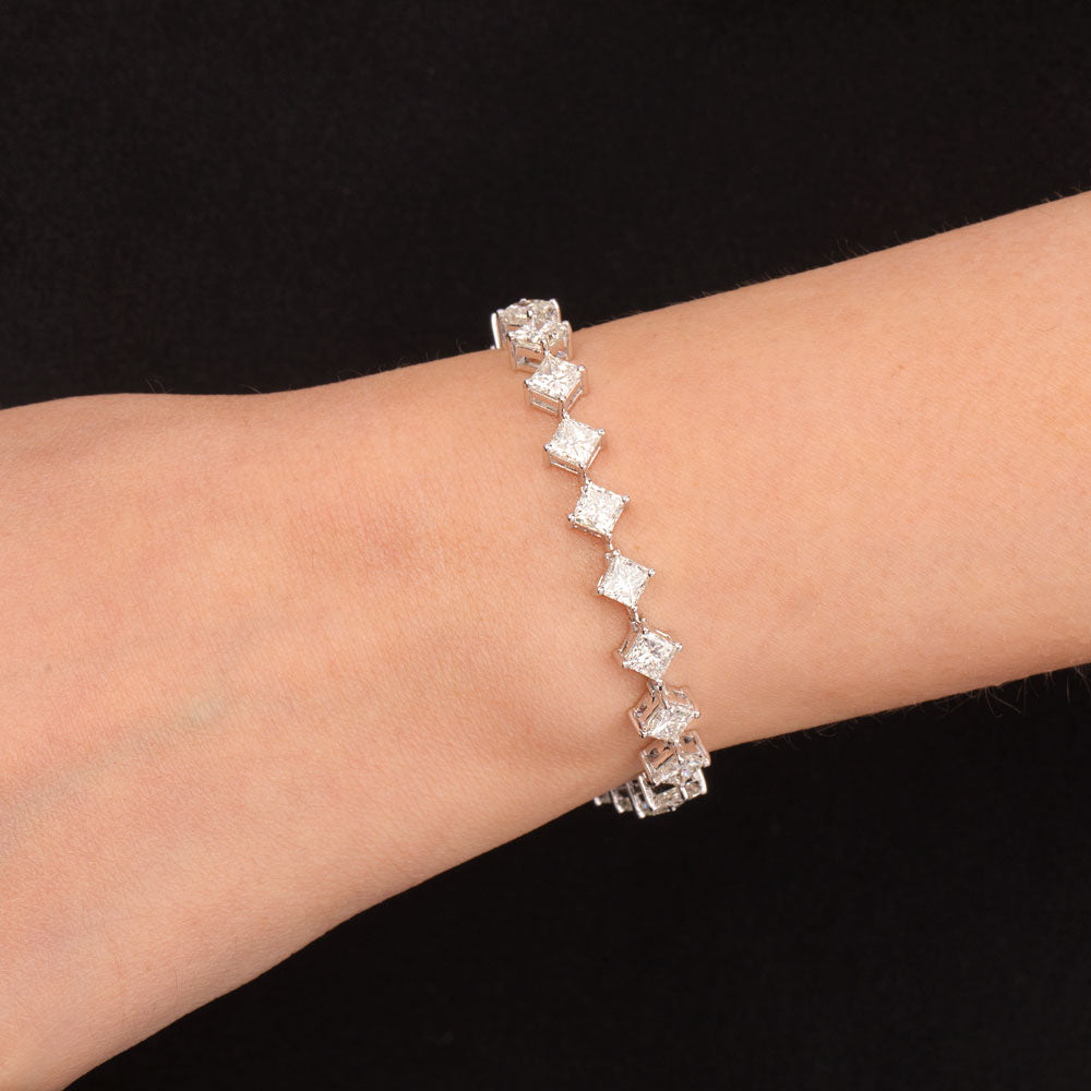 18K White Gold Diamond Bracelet - 12.11ct VVS-VS-GH
