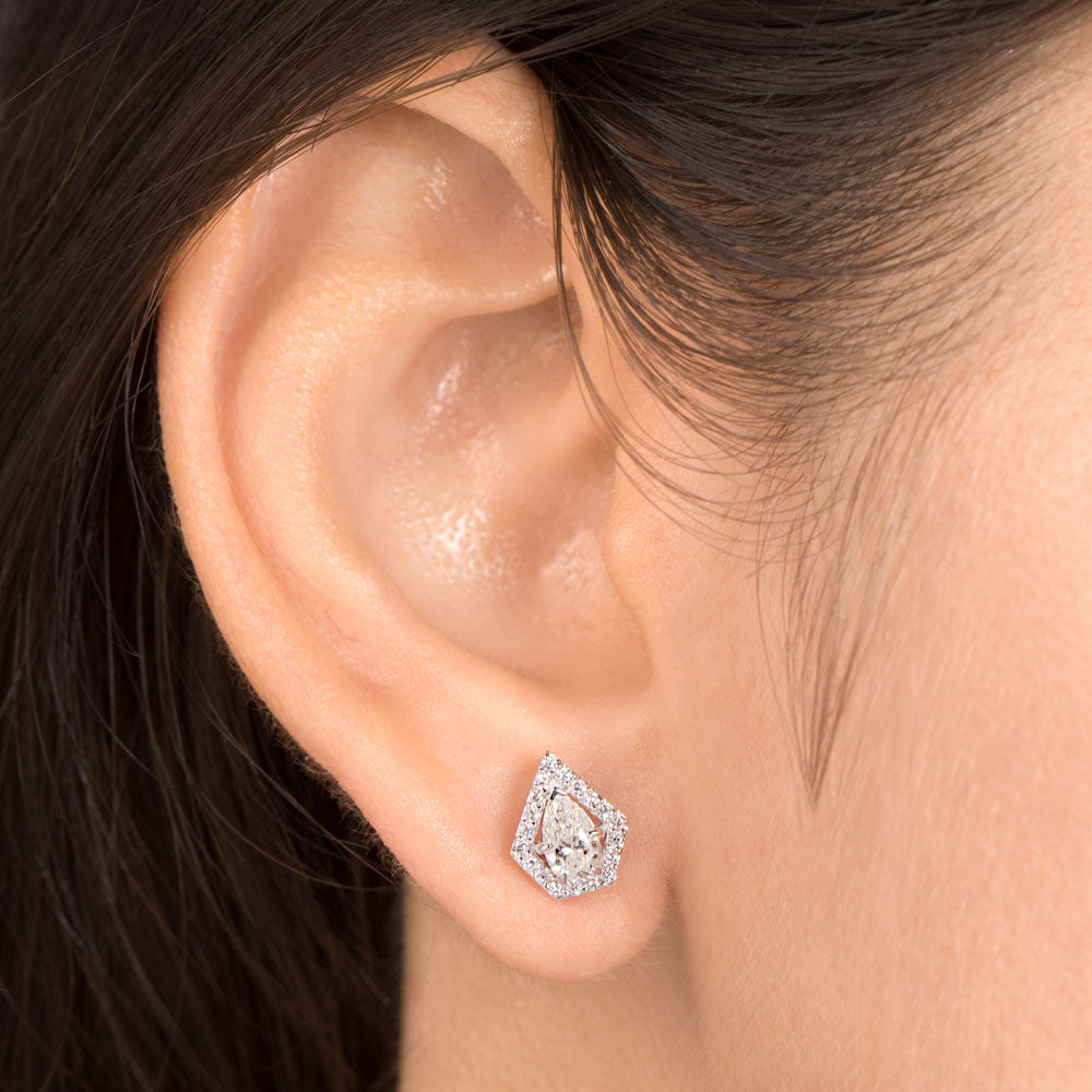 18K White Gold Diamond Earrings - 0.789ct VVS-VS-GH