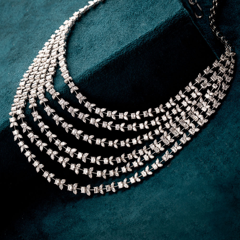 18K White Gold Diamond Necklace - 35.83ct VVS-FG