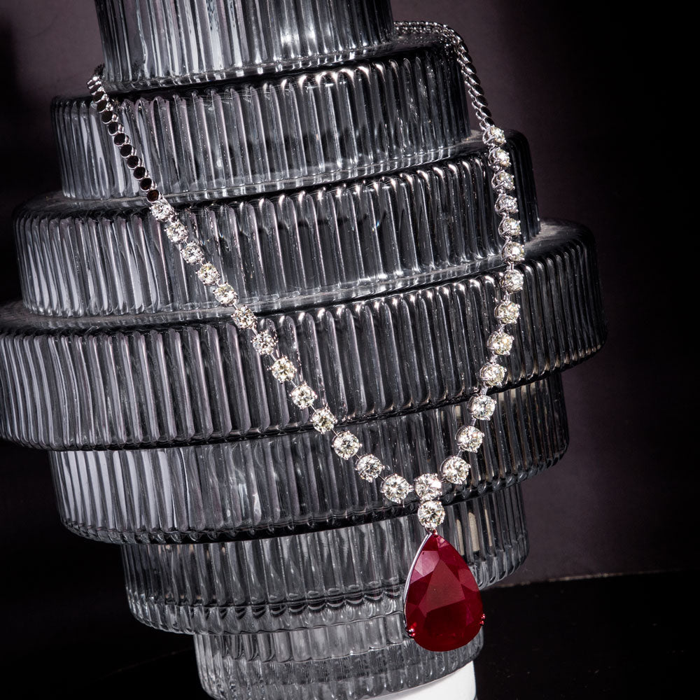 18K White Gold Diamond Necklace - 12.72ct VVS-VS-JK with Colour Stones