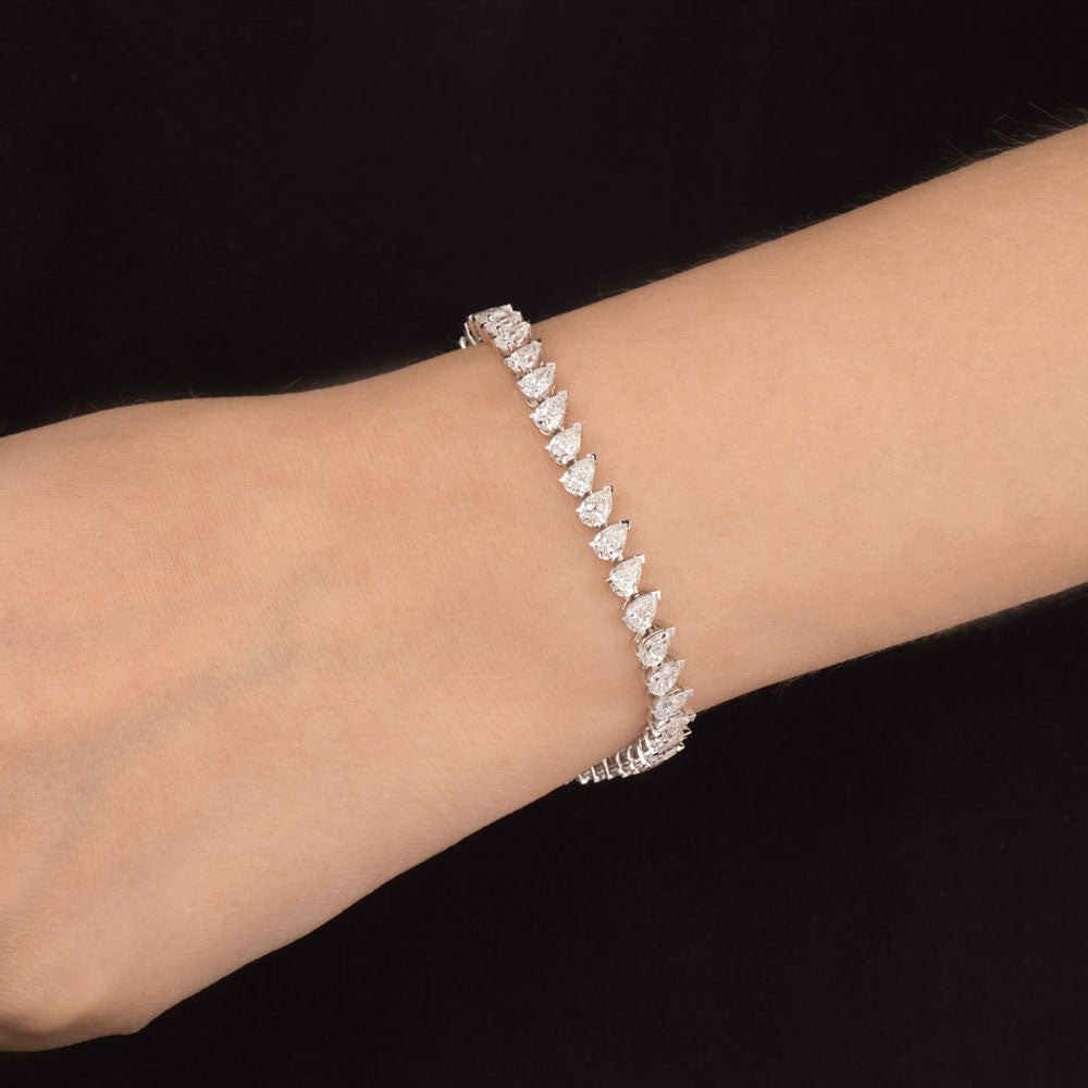 18K White Gold Diamond Bracelet - 8.39ct VVS-VS-HI