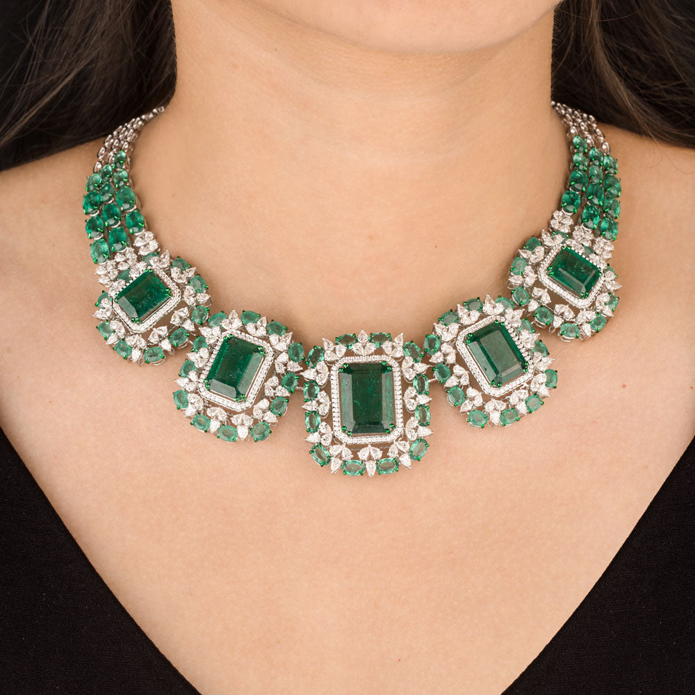 18K White Gold Diamond Necklace - 14.425ct VVS-VS-FG with Colour Stones