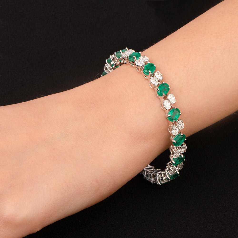 18K White Gold Diamond Bangle - 7.74ct VS-SI-FG with Colour Stones
