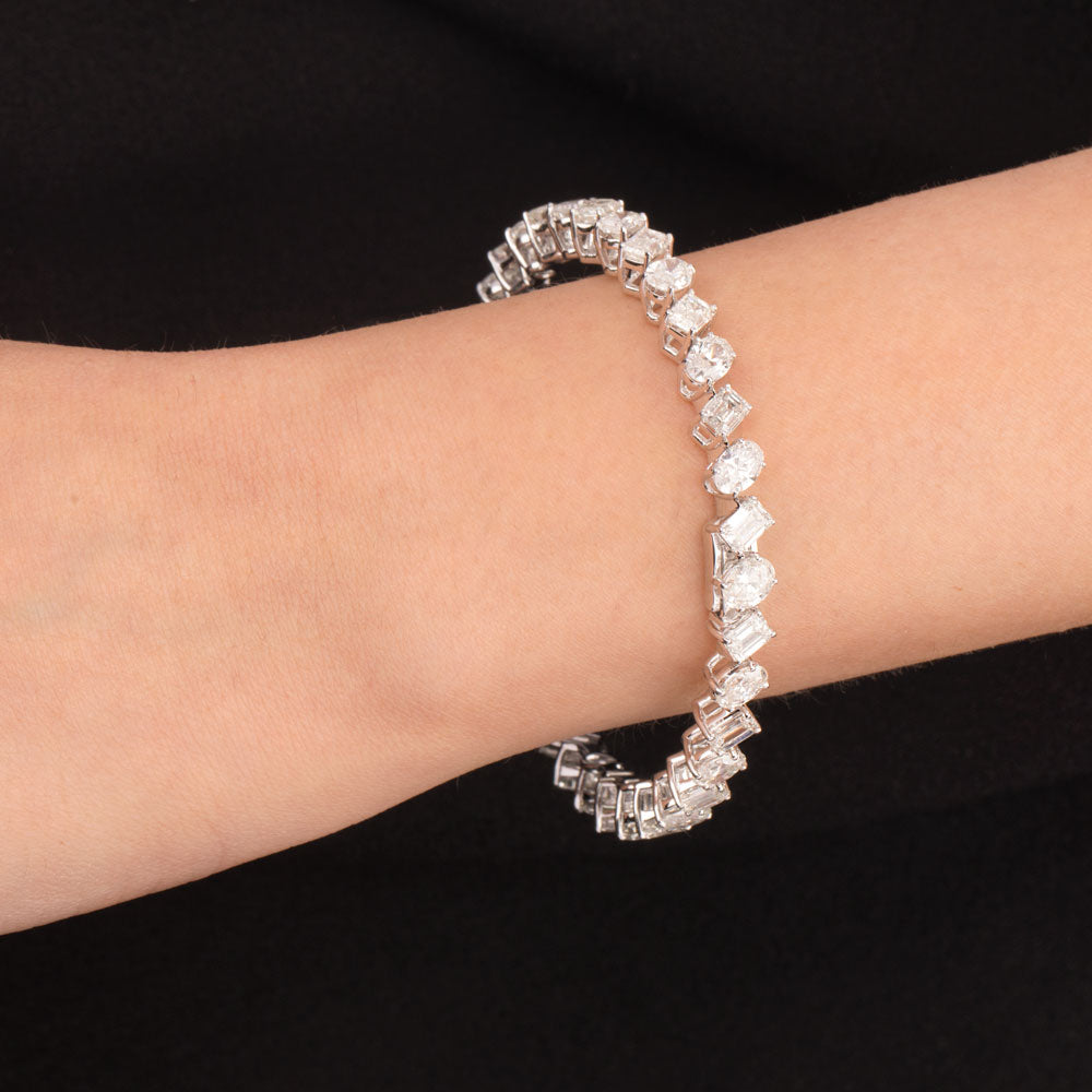18K White Gold Diamond Bangle - 17.285ct SI-GHI