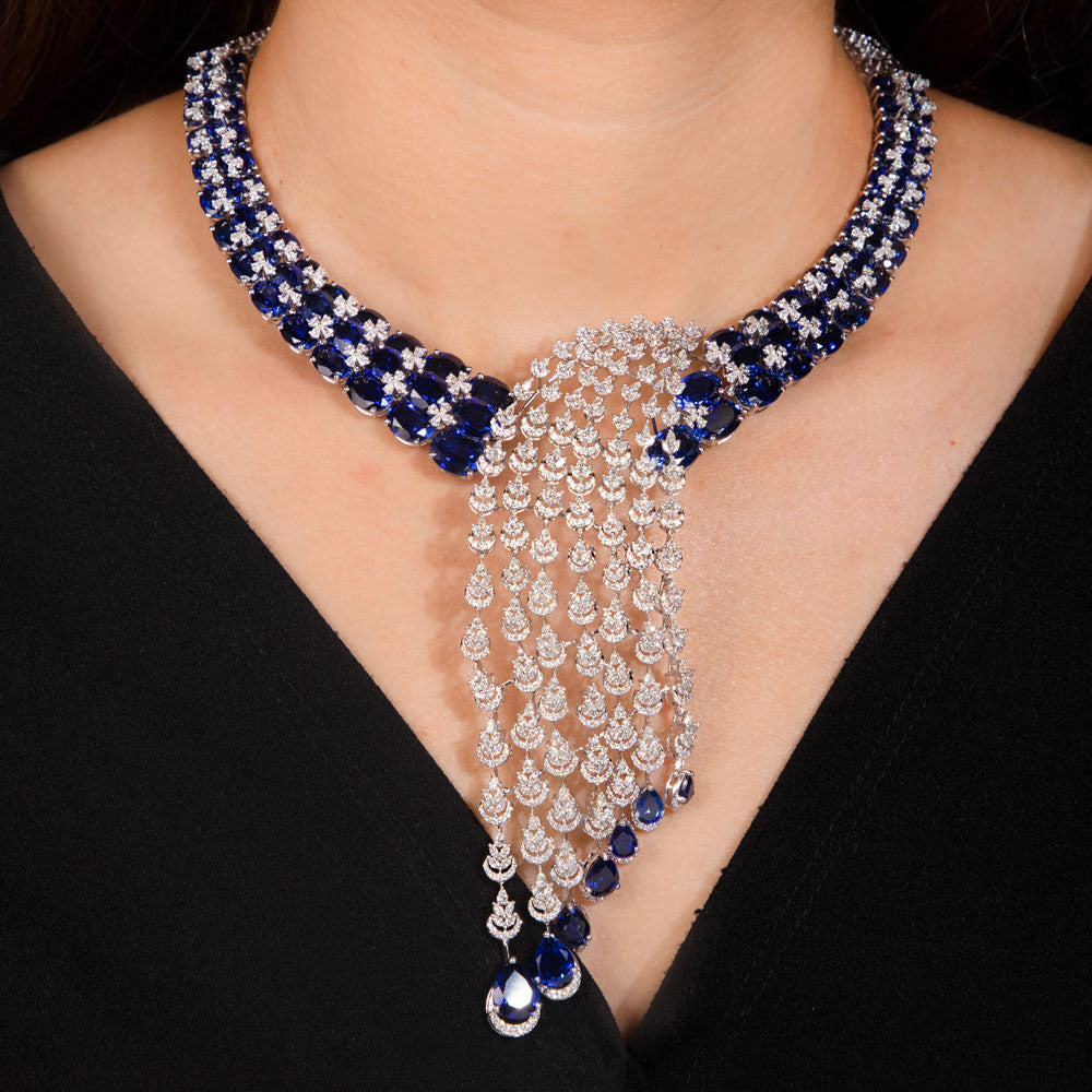 18K White Gold Diamond Necklace - 15.82ct VVS-VS-FG with Colour Stones